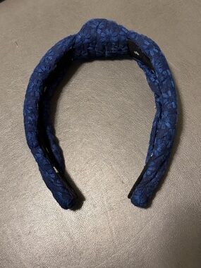 Lele Sadoughi Navy Floral Padded Headband - Women Accessories